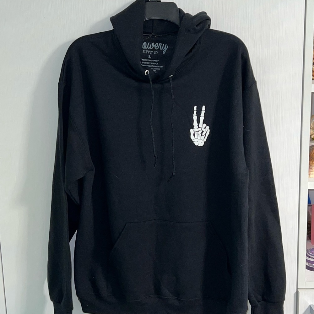 BOWERY RARE SKELETON PEACE HOODIE NEW